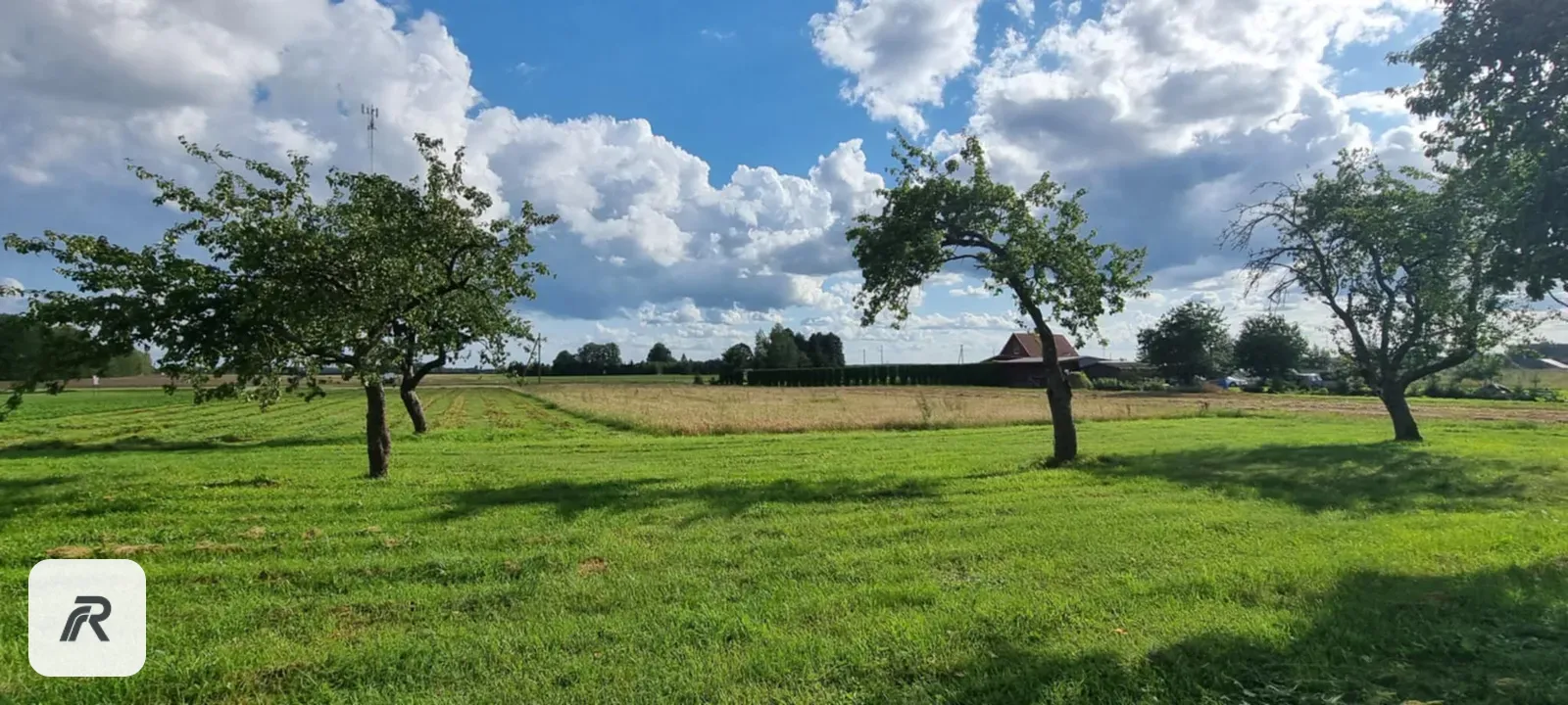 Savanorių k, Merkinės kel.,  10