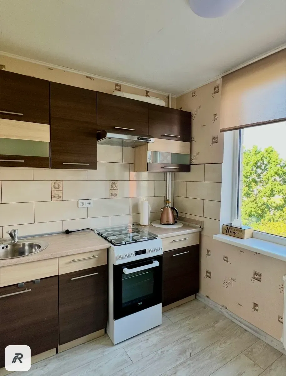 Klaipėda, Baltijos prospektas 23 6