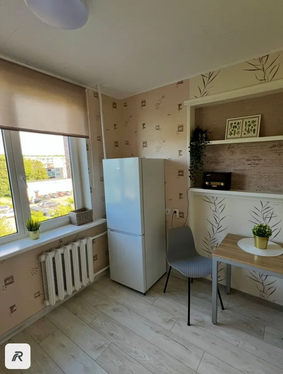 Klaipėda, Baltijos prospektas 23 7