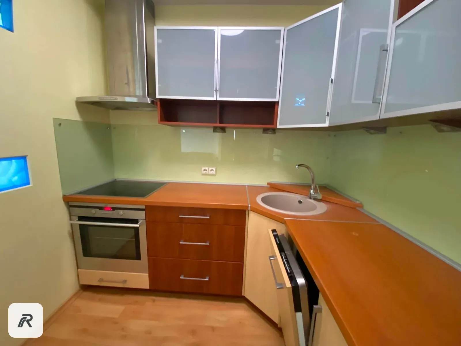 Vilnius, Kareivių gatvė  19 8
